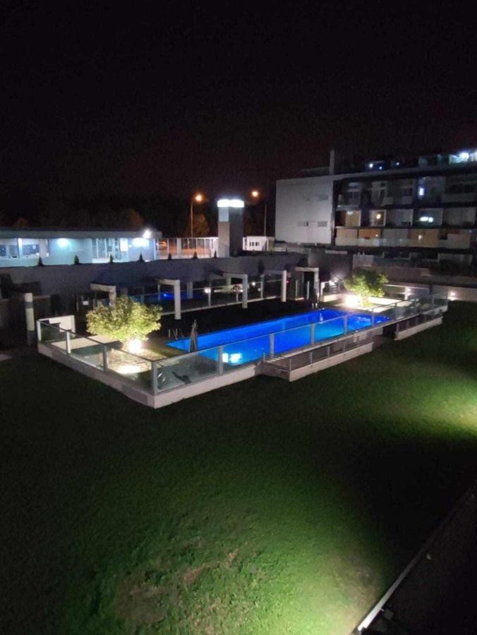Espectacular Apartamento Con Piscina Y Garaje Madrid Bagian luar foto