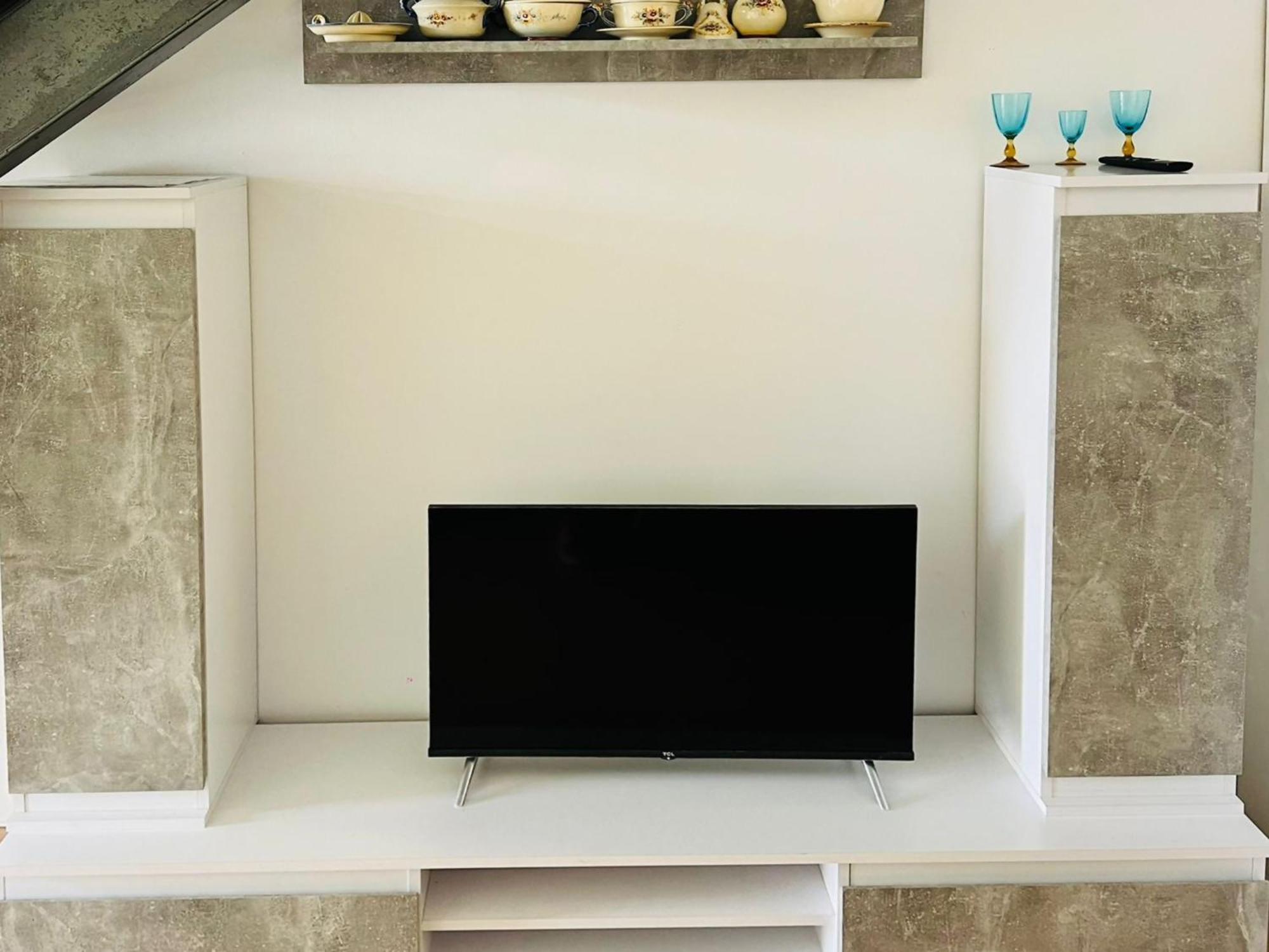 Espectacular Apartamento Con Piscina Y Garaje Madrid Bagian luar foto